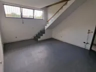 Izdavanje, poslovni prostor, 52m², Zemun Kalvarija, Zemun Sve Podlokacije - image 8