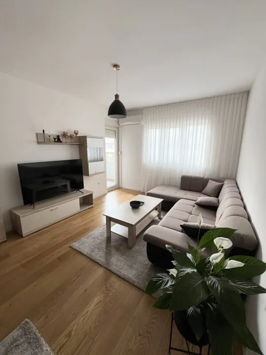 Rent, two bedroom apartment, 49m², City Kvart, Podgorica