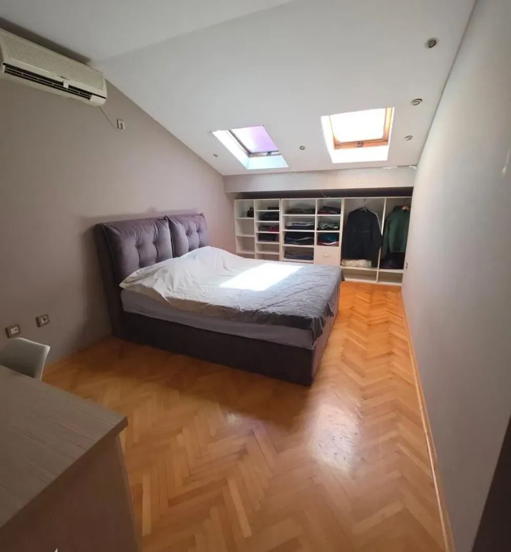 Prodaja, četvorosoban stan, 163m², Uciteljsko Naselje, Zvezdara Sve Podlokacije