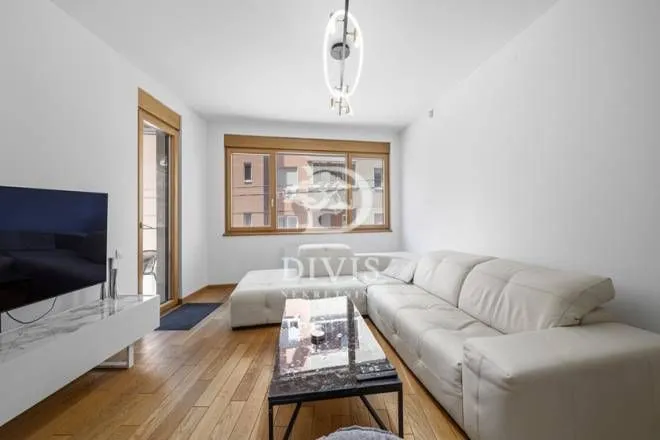 Sale, four bedroom apartment, 118m², Crveni Krst, Beograd