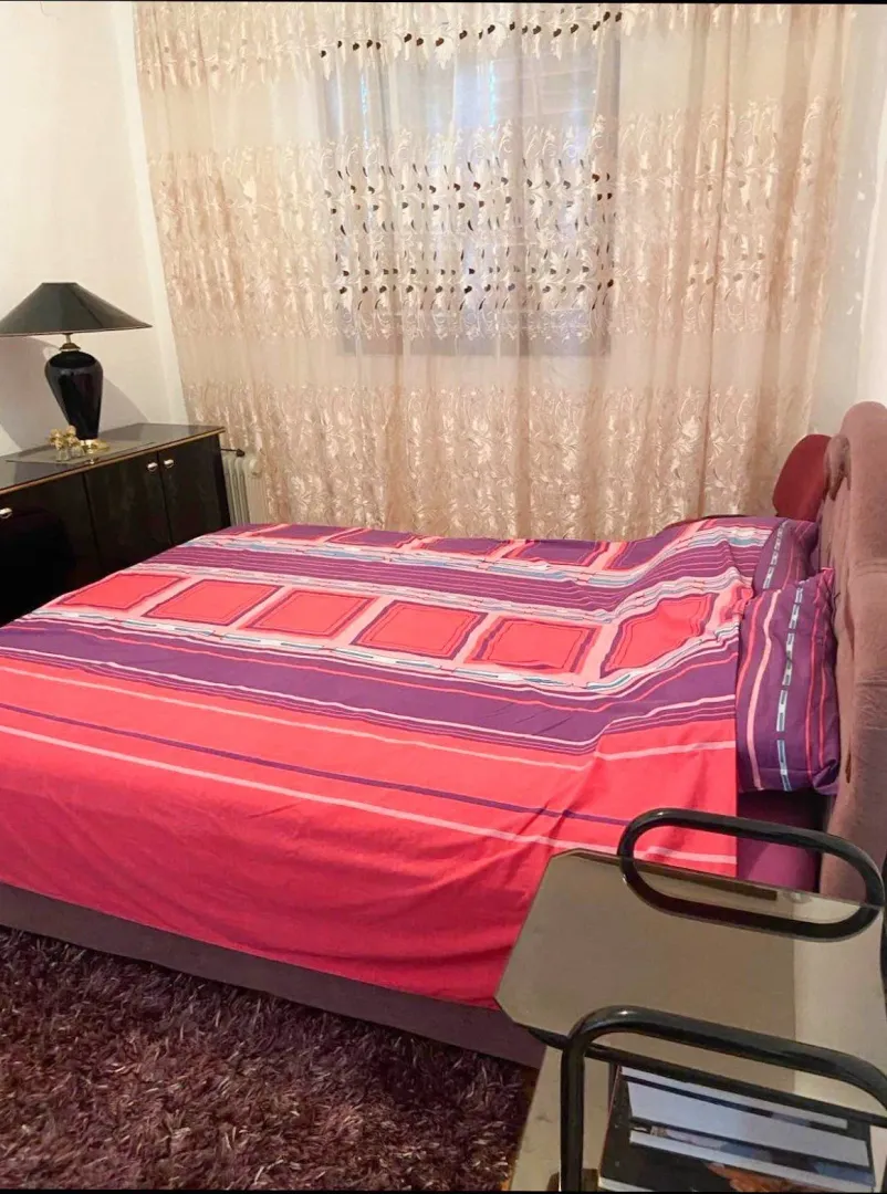 Izdavanje, kuća, 200m², Zagorič, Podgorica