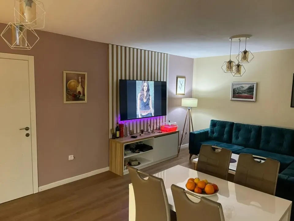 Rent, two bedroom apartment, 60m², Stari Aerodrom, Podgorica