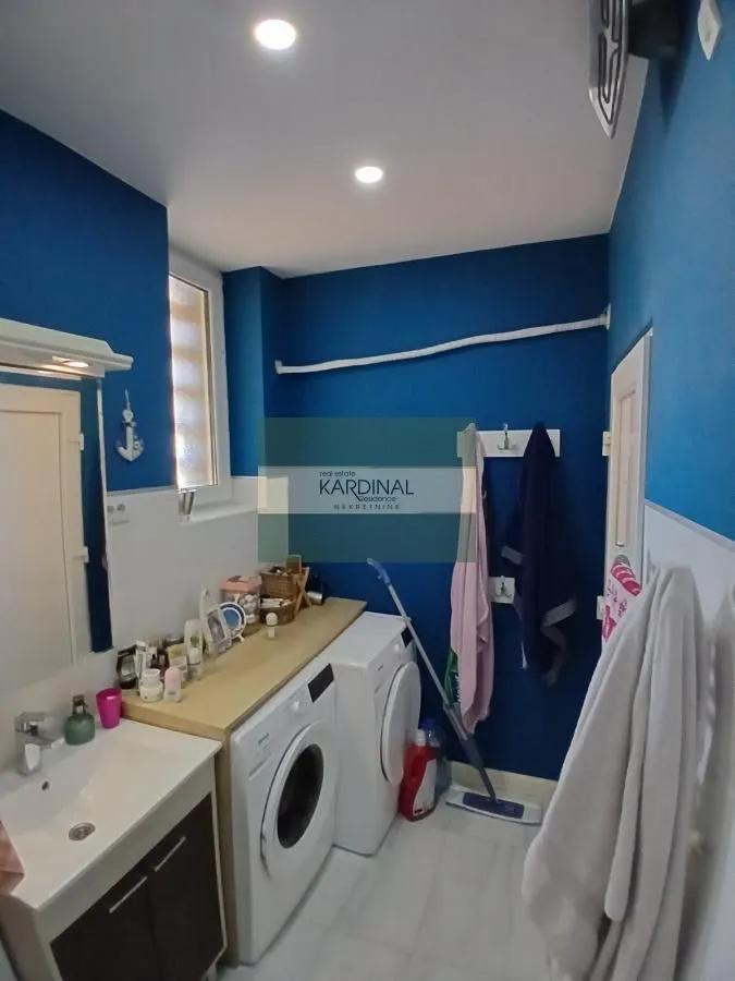 Prodaja, dvosoban stan, 62m², Jagodina, Srbija