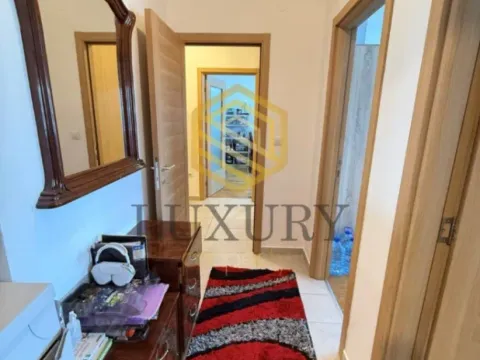 Izdavanje, dvosoban stan, 65m², Stari Aerodrom, Podgorica - image 7