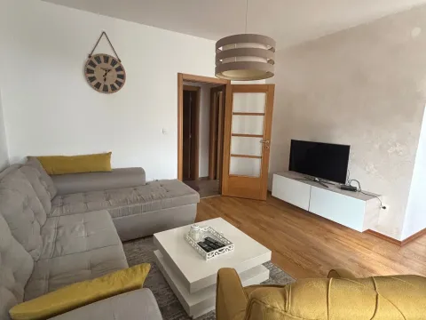 Rent, one bedroom apartment, 51m², Nova Dalmatinska, Podgorica - image 5