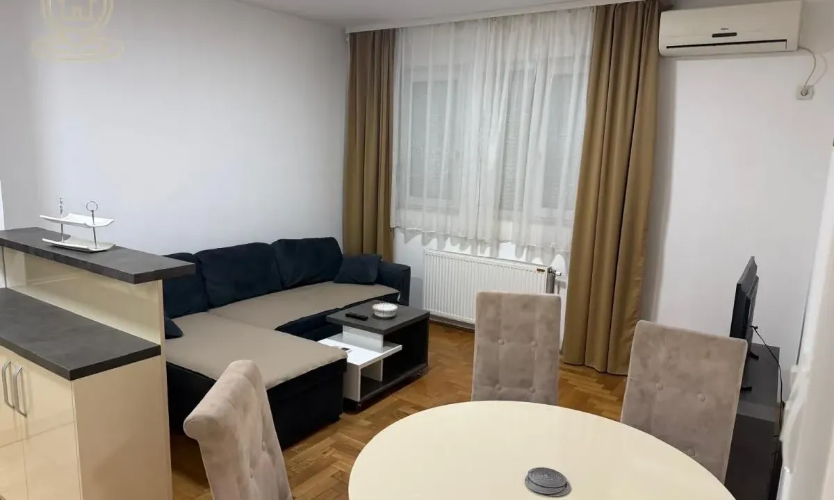 Izdavanje, dvosoban stan, 40m², Detelinara, Novi Sad Sve Podlokacije