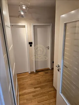 Prodaja, trosoban stan, 85m², Voždovac Sve Podlokacije, Beograd - image 12