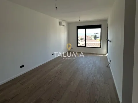 Prodaja, jednosoban stan, 46m², Donja Gorica, Podgorica - image 1