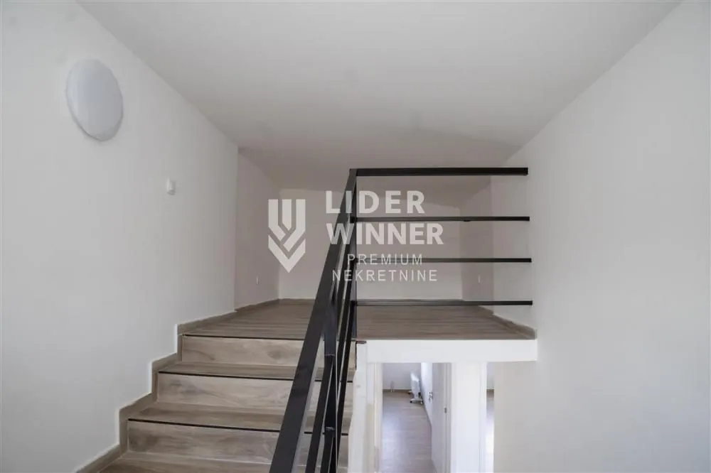 Rent, four bedroom apartment, 125m², Čukarica, Beograd