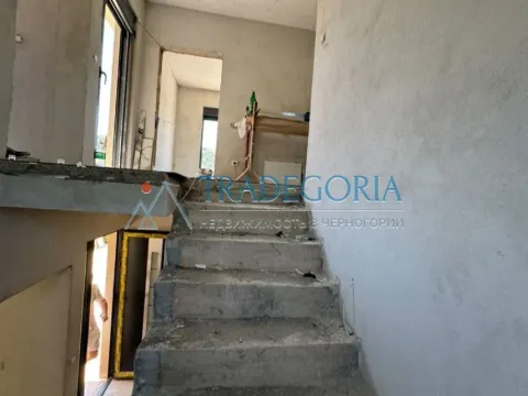 Prodaja, kuća, 232m², Bar, Crna Gora - image 3