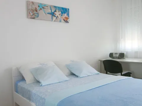 Izdavanje, jednosoban stan, 45m², City Kej, Podgorica - image 11