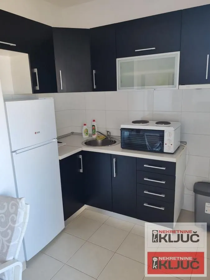 Prodaja, jednosoban stan, 36m², Bulevar patrijarha Pavla, Novi Sad Sve Podlokacije