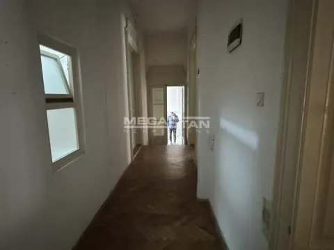 Prodaja, kuća, 312m², Centar, Pančevo - image 8