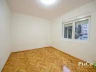 Prodaja, kuća, 150m², Centar, Podgorica - image 11