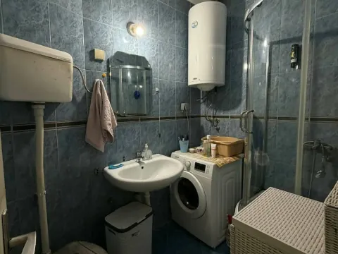 Prodaja, dvosoban stan, 64m², Gintaš, Podgorica - image 9