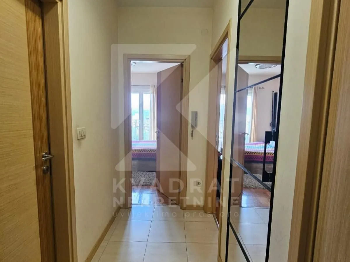 Prodaja, jednosoban stan, 52m², Blok 6, Podgorica