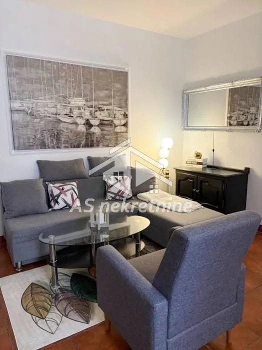 Rent, two bedroom apartment, 42m², Bulbulder, Zvezdara Sve Podlokacije