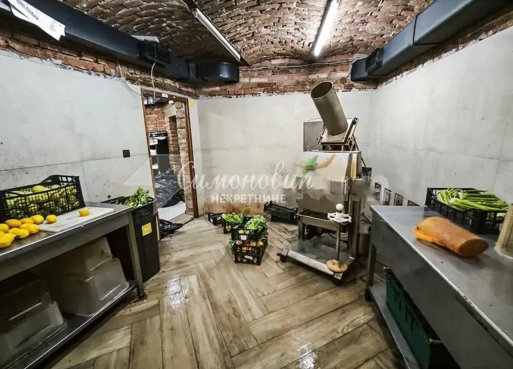 Sale, office space, 82m², Stari Grad, Beograd