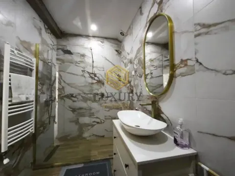 Sale, house, 350m², Vranići, Podgorica - image 15