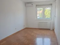 Izdavanje, poslovni prostor, 83m², Voždovac Sve Podlokacije, Beograd - image 13