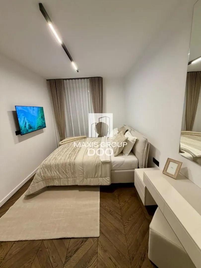 Sale, three bedroom apartment, 82m², Savski Venac, Beograd
