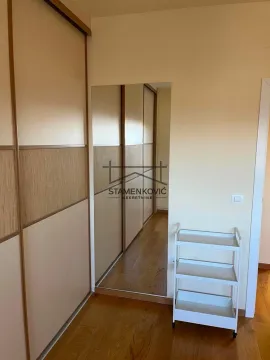 Izdavanje, trosoban stan, 76m², Kej, Novi Sad Sve Podlokacije - image 13