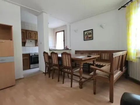 Sale, three bedroom apartment, 71m², Zemun Centar, Zemun Sve Podlokacije - image 4
