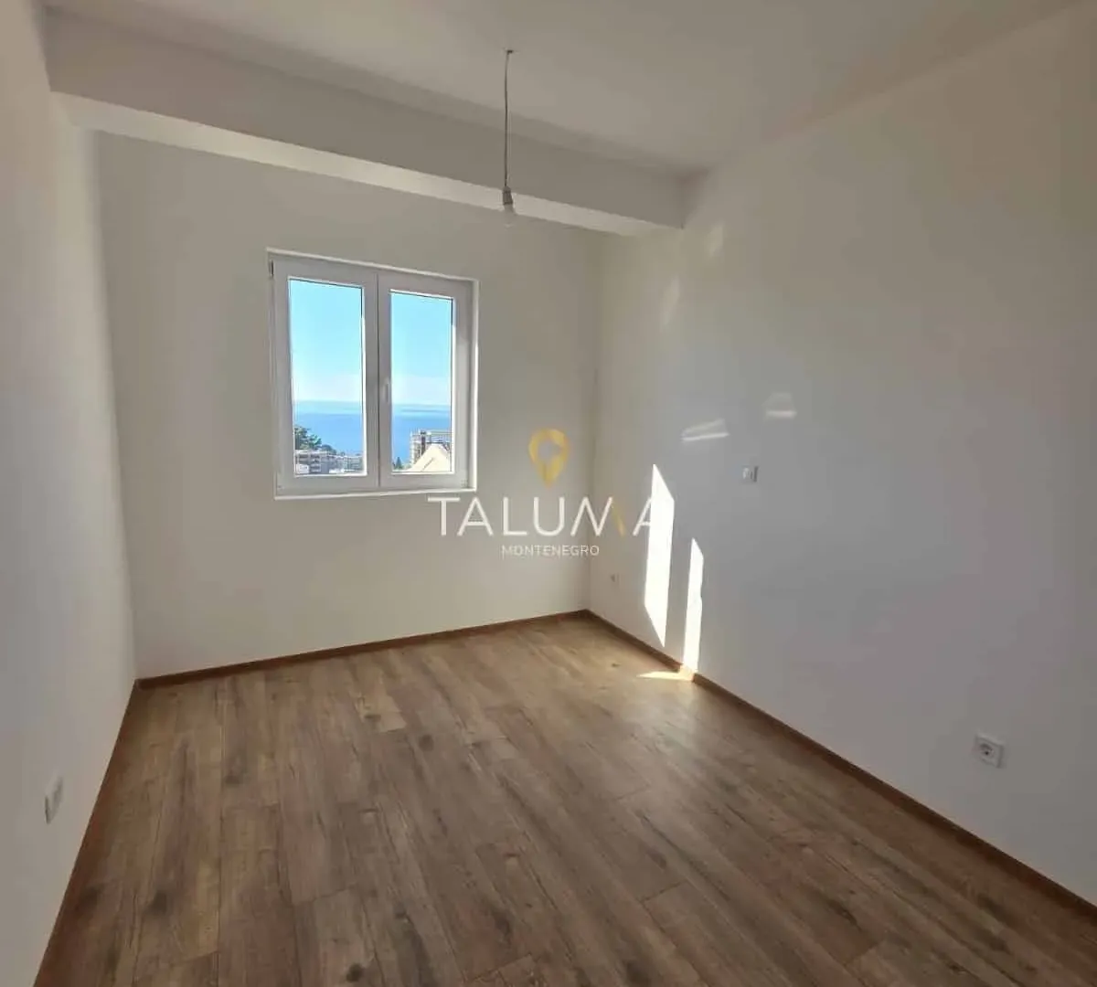 Prodaja, dvosoban stan, 58m², Petrovac, Budva
