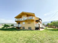 Prodaja, kuća, 350m², Zlatica, Podgorica - image 2