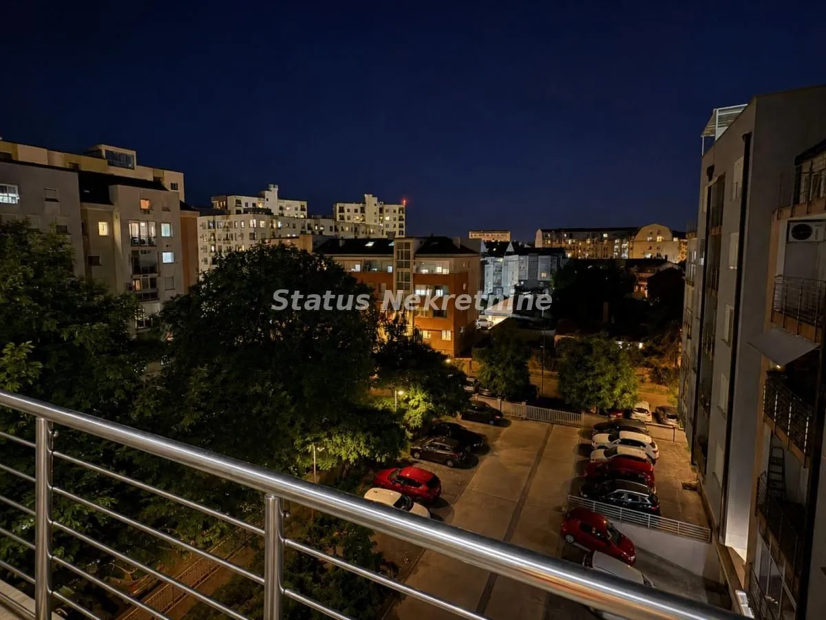 Prodaja, jednosoban stan, 36m², Adamovićevo Naselje, Novi Sad Sve Podlokacije
