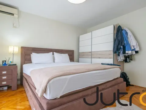 Rent, house, 250m², Donja Gorica, Podgorica - image 14