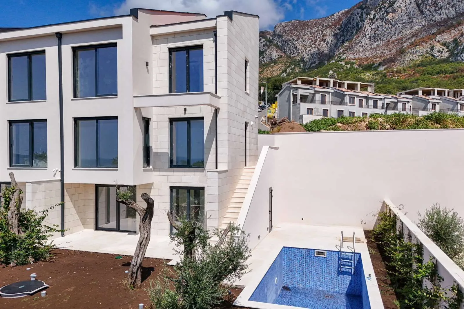 Sale, house, 140m², Reževići, Budva