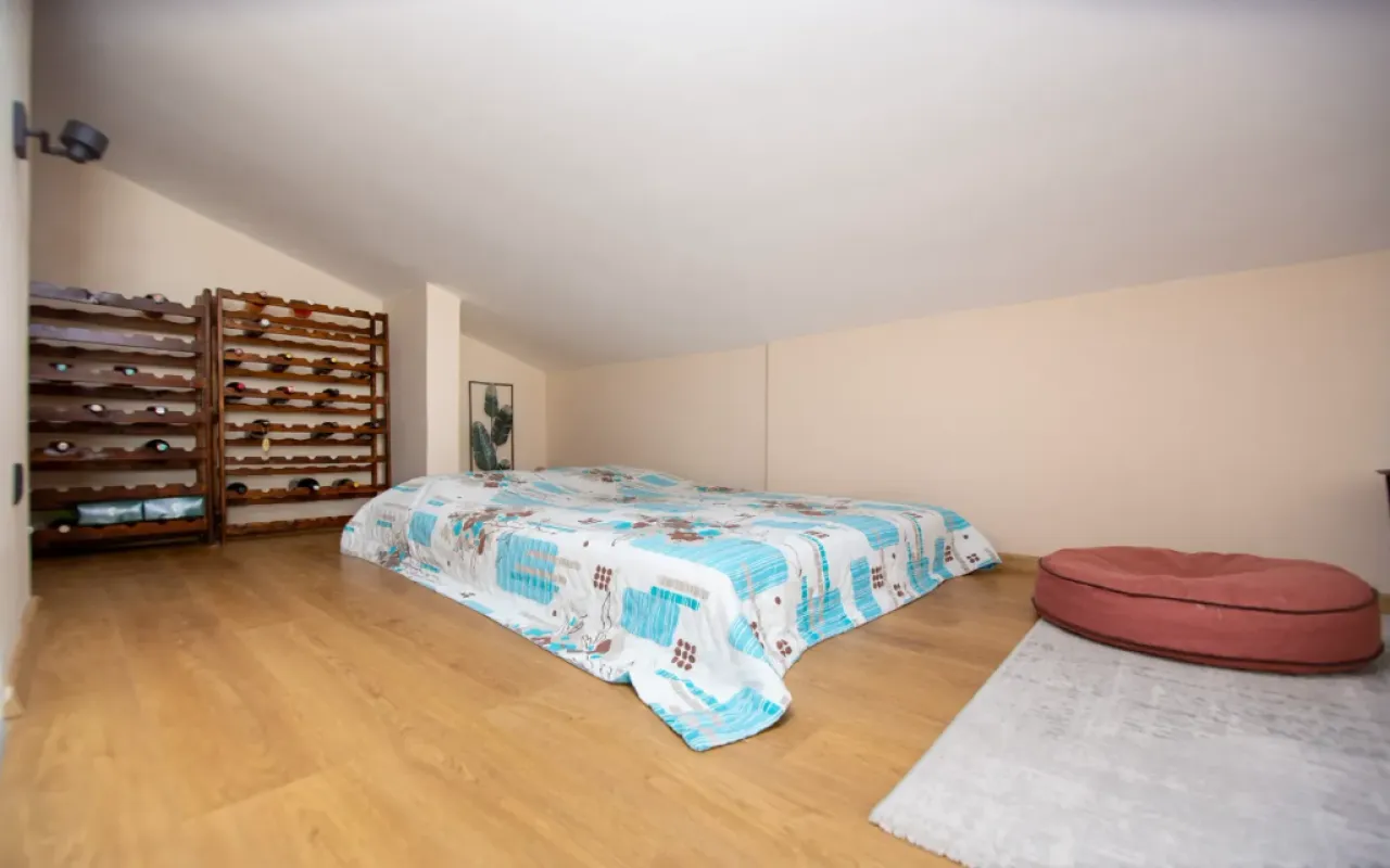 Prodaja, dvosoban stan, 112m², Babilonija, Budva