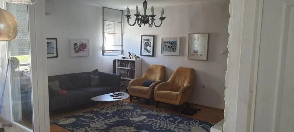 Rent, three bedroom apartment, 100m², Blok 5, Podgorica