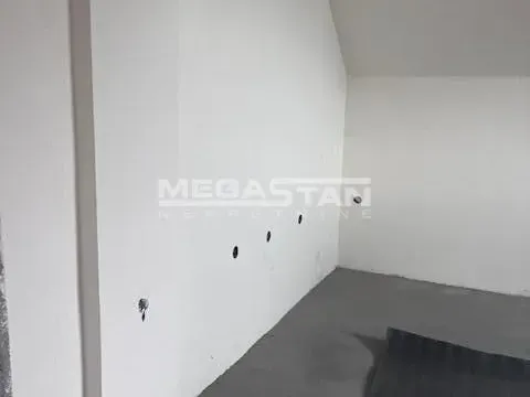 Sale, house, 114m², Zemun Ugrinovci, Zemun Sve Podlokacije - image 2