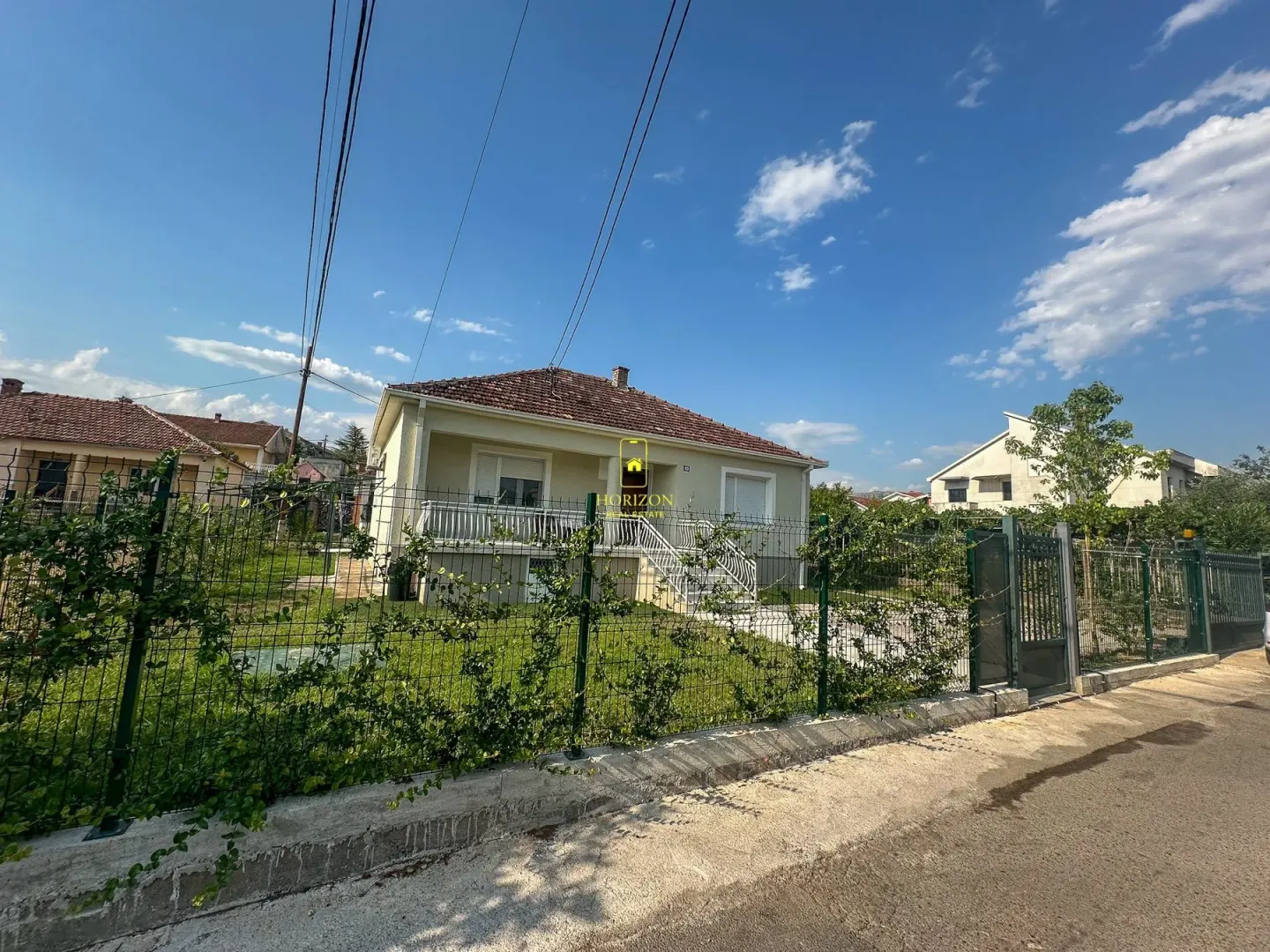 Izdavanje, kuća, 125m², Ibričevina, Podgorica