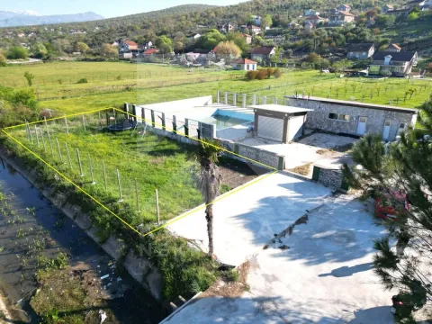 Prodaja, plac, 520m², Tološi, Podgorica - image 3