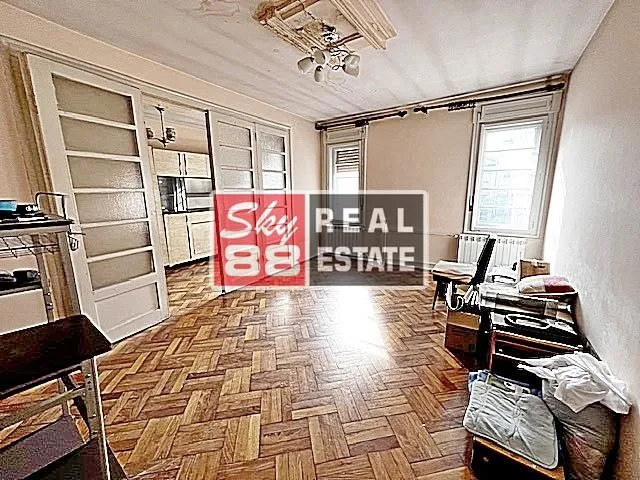 Prodaja, dvosoban stan, 77m², Stari Grad, Beograd