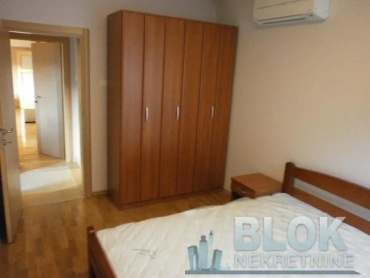 Rent, two bedroom apartment, 75m², Blok 9, Podgorica