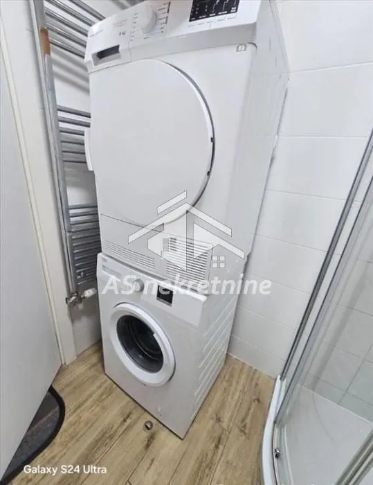 Izdavanje, stan, 38m², Novi Beograd Blok 67, Novi Beograd Sve Podlokacije
