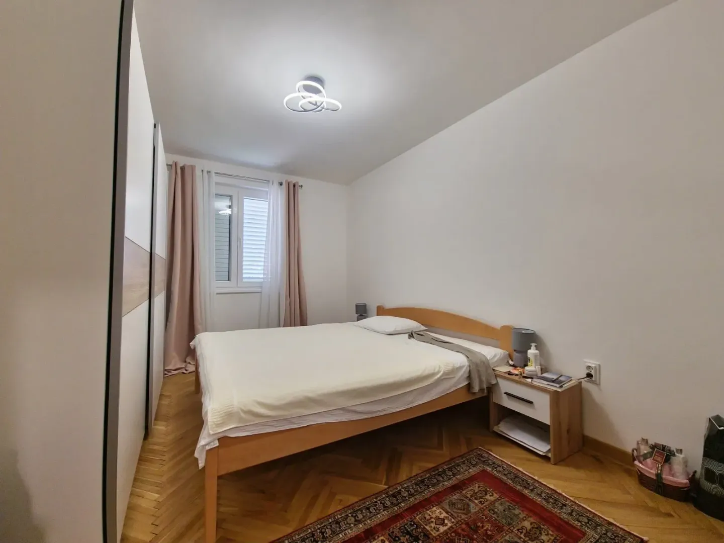 Izdavanje, jednosoban stan, 60m², Budva, Crna Gora