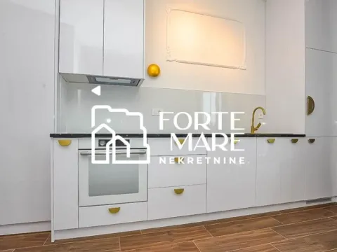 Prodaja, dvosoban stan, 57m², Njivice, Herceg Novi - image 13