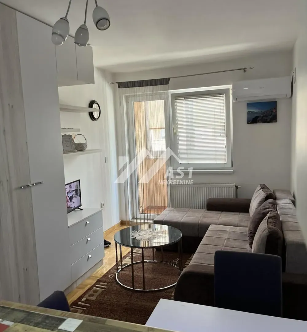 Izdavanje, stan, 25m², Nova Detelinara, Novi Sad Sve Podlokacije