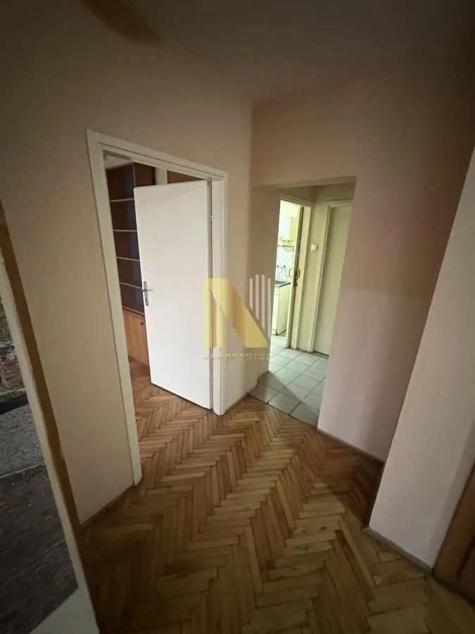 Rent, office space, 60m², Bulevar Oslobodjenja, Novi Sad Sve Podlokacije