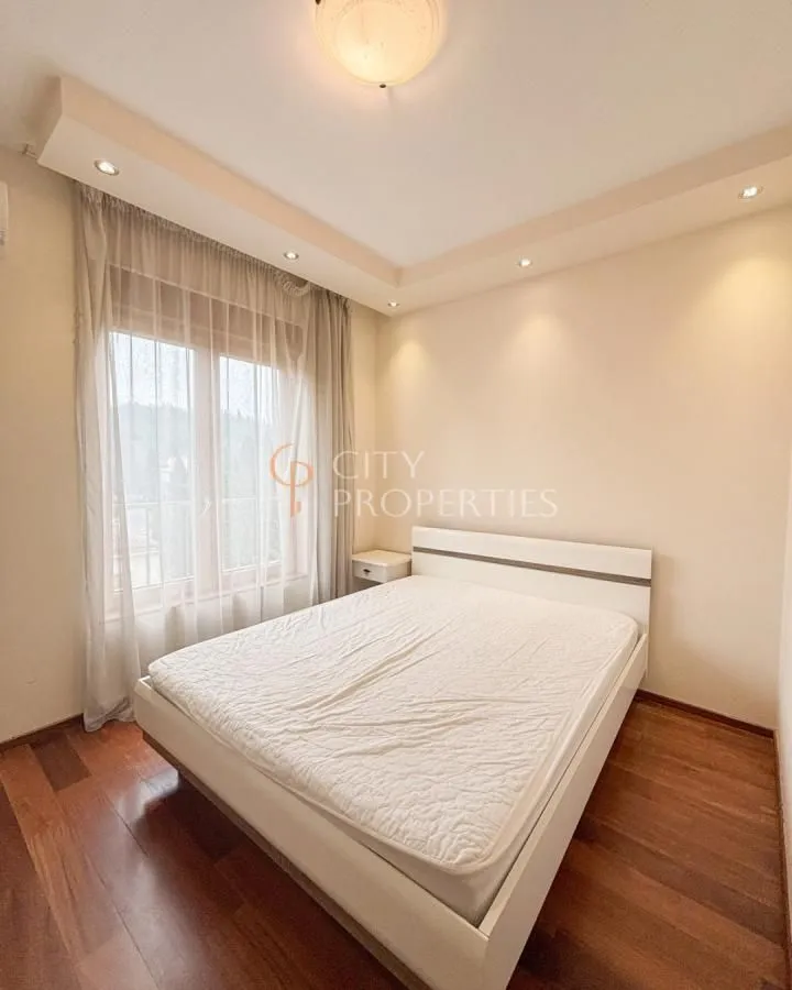 Rent, apartment, 75m², Centar, Podgorica