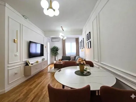 Prodaja, jednosoban stan, 47m², Centar, Bar - image 3