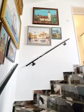 Prodaja, kuća, 165m², Zemun Sve Podlokacije, Beograd - image 10