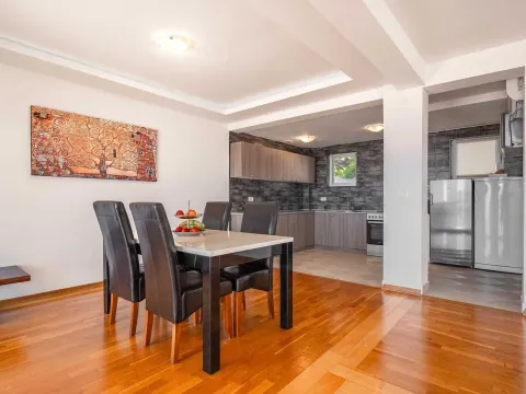 Prodaja, kuća, 380m², Krimovica, Kotor - image 6