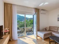 Izdavanje, dvosoban stan, 70m², Zaobilaznica, Budva - image 10