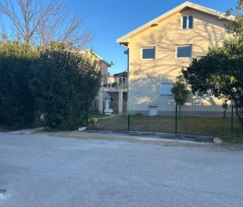 Prodaja, kuća, 234m², Donji Štoj, Ulcinj